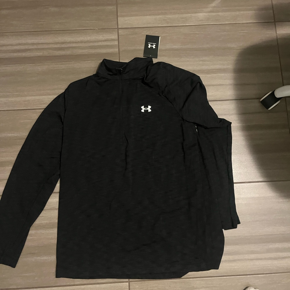 Under Armour Black Seamless 1/2 Zip Top
